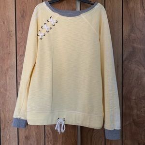 Like new Maurices top!